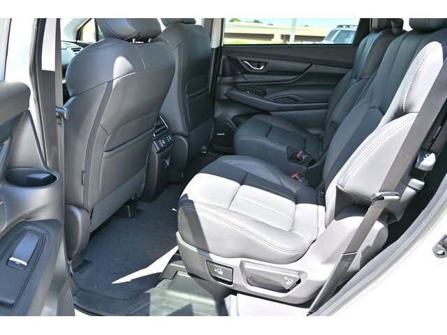 New 2026 White Subaru Onyx Edition Touring 7-Passenger image 54