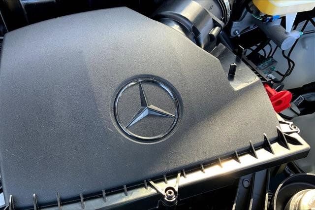 New 2026 Arctic White Mercedes-Benz Cargo 144 WB image 16
