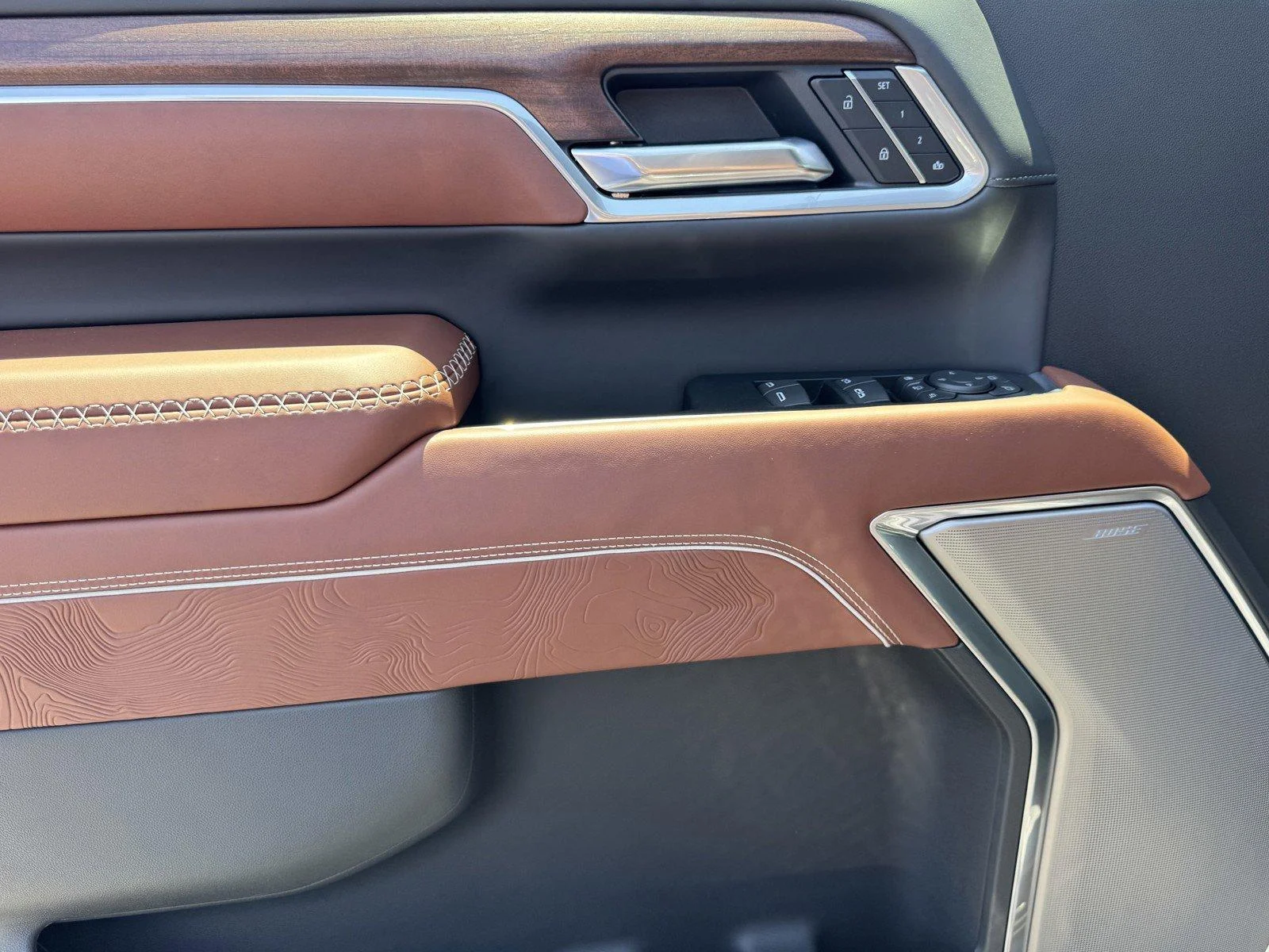 New 2026 Titanium Rush Metallic GMC Denali Ultimate image 18