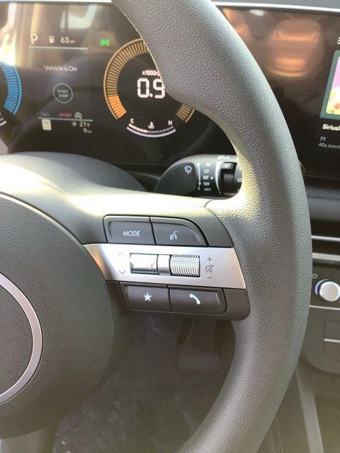 New 2026 White Pearl Hyundai SE image 25