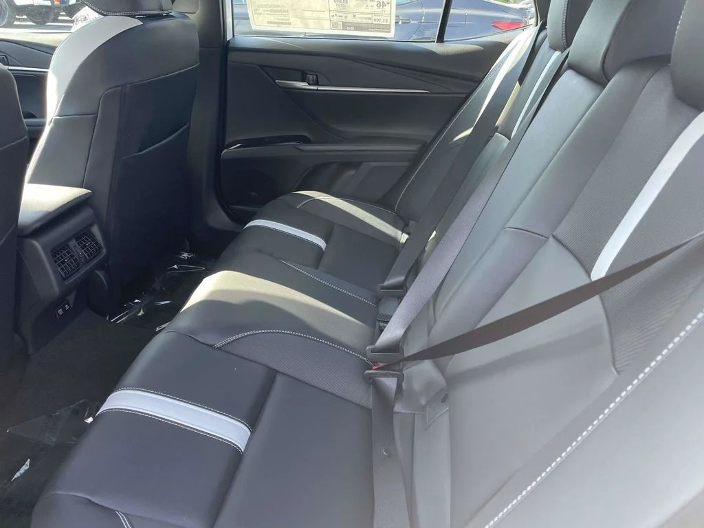 New 2026 Ice Cap Toyota SE image 17