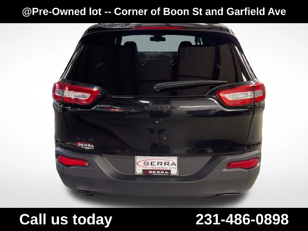 Used 2017 Black Jeep Limited image 4