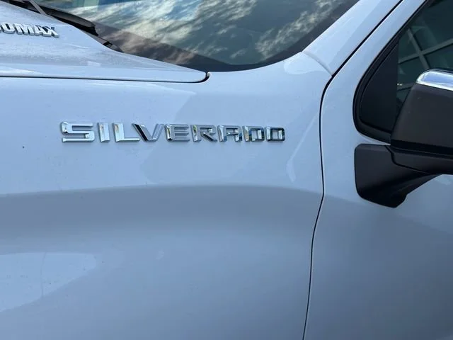 New 2026 Summit White Chevrolet LT image 5