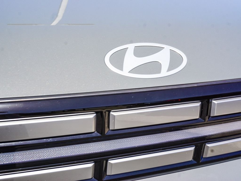 Used 2026 Gray Hyundai SE image 12