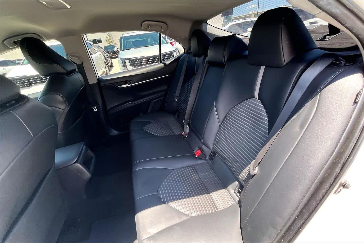 Used 2023 Ice Cap Toyota SE image 19