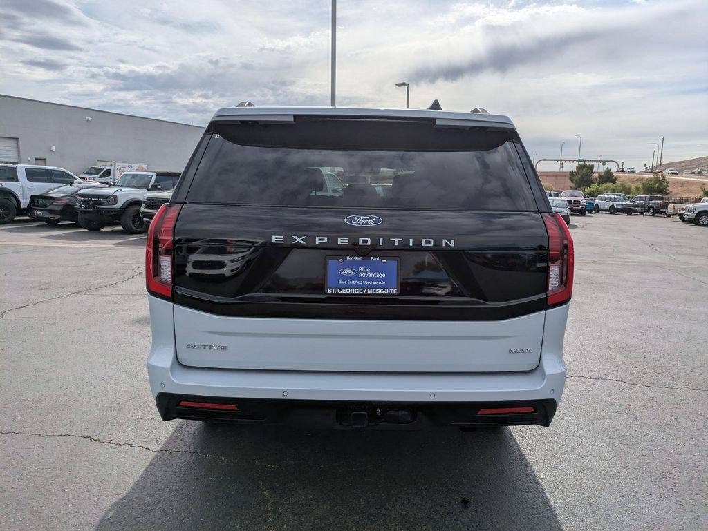 Used 2025 Silver Metallic Ford Active image 4