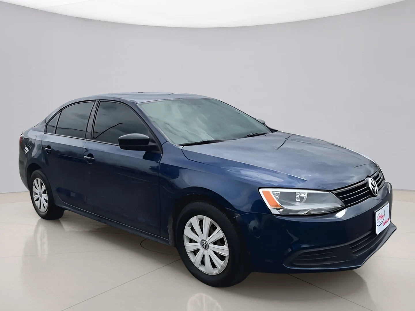 Used 2011 Blue Volkswagen  image 2