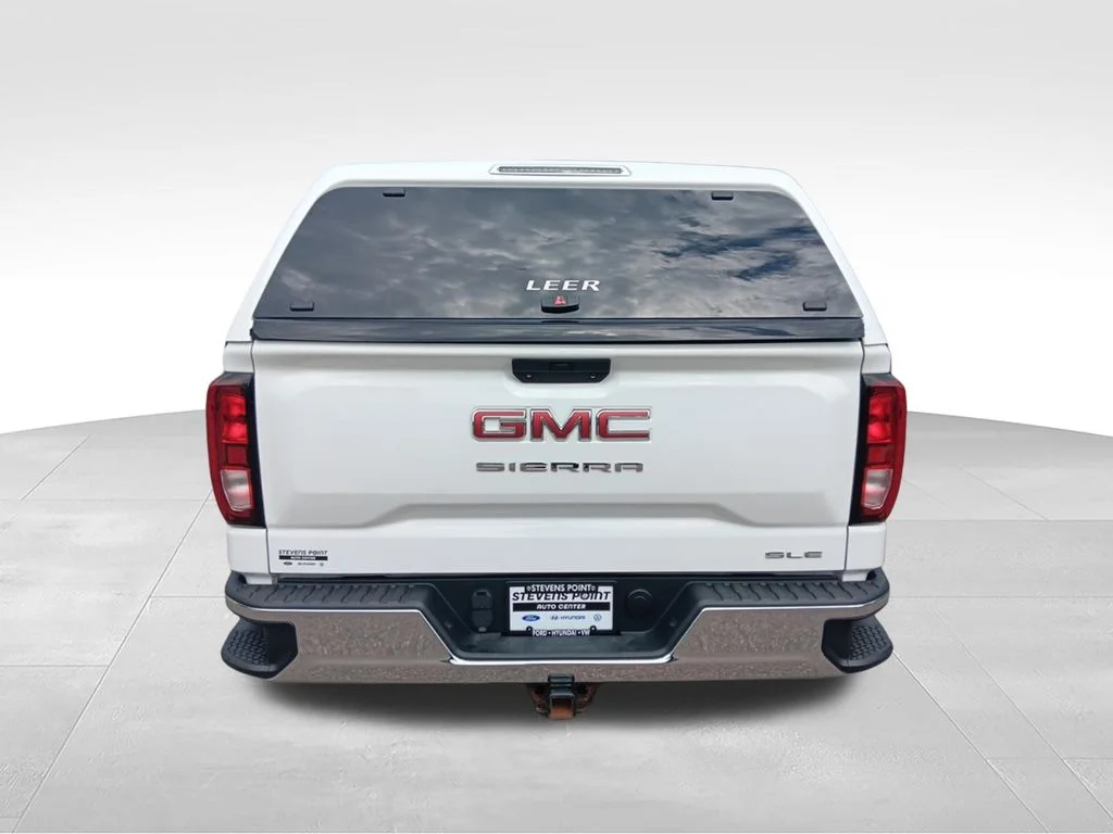 Used 2021 Summit White GMC SLE image 6