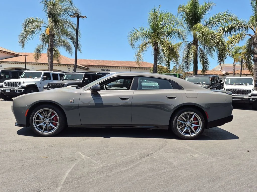 2026 Dodge Charger Daytona Scat Pack - Photo 8