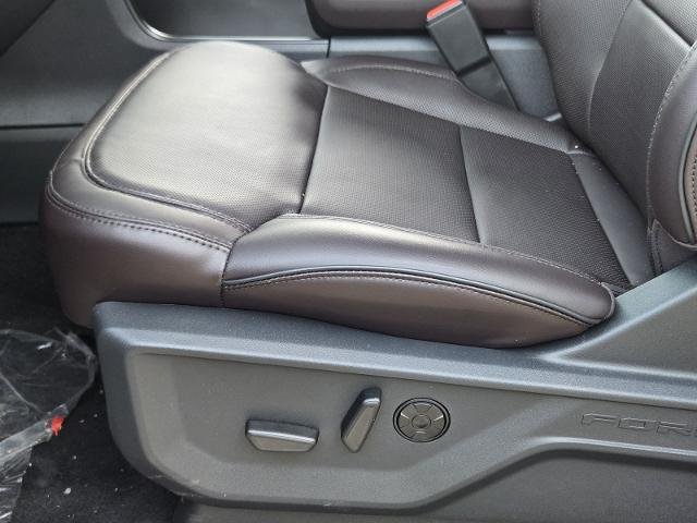 New 2026 Star White Metallic Tri-Coat Ford MAX Platinum® image 40