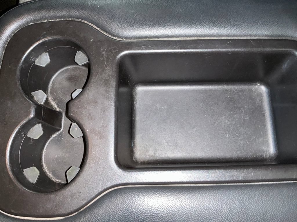 Used 2008 STEEL GRAY METALLIC GMC Work Truck image 25