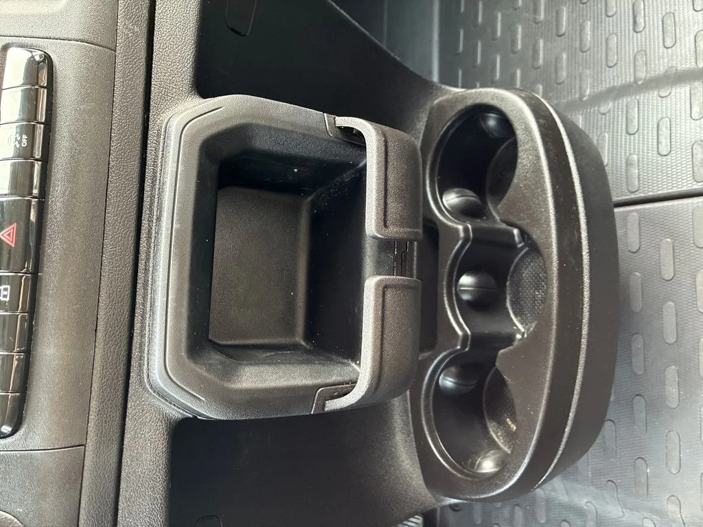 Used 2025 White Ram Base image 11