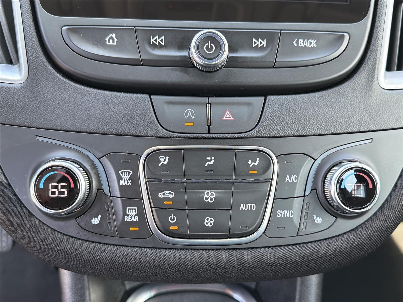 Used 2025 Mosaic Black Metallic Chevrolet LT image 6