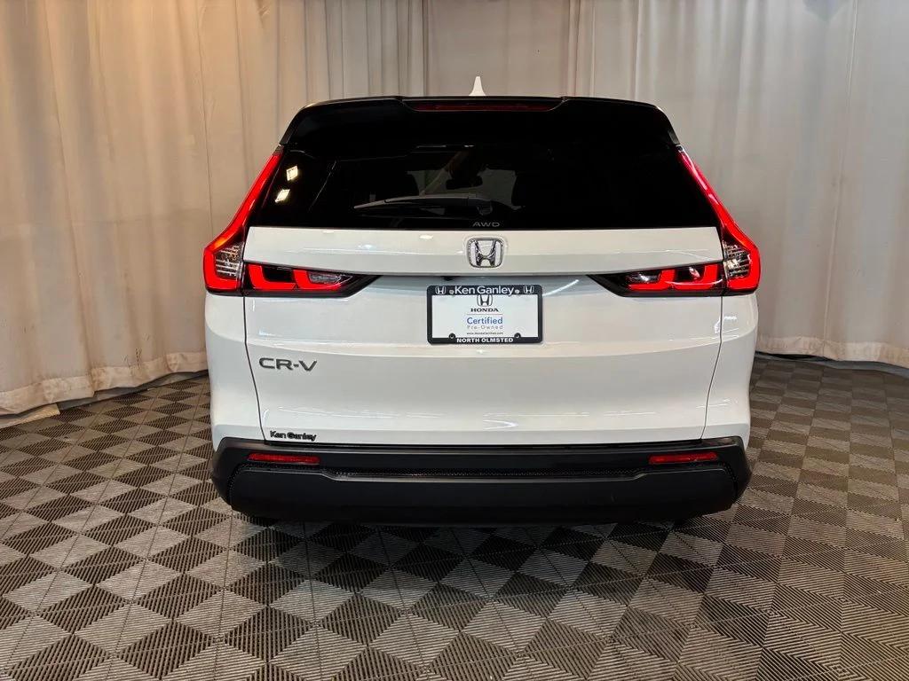 Certified Used 2024 Platinum White Pearl Honda EX image 4