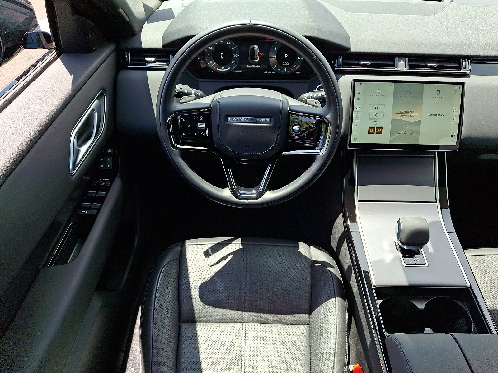 Used 2026 Santorini Black Metallic   1Ag Land Rover S image 23