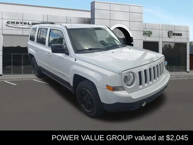 2017 Jeep Patriot Sport's photo