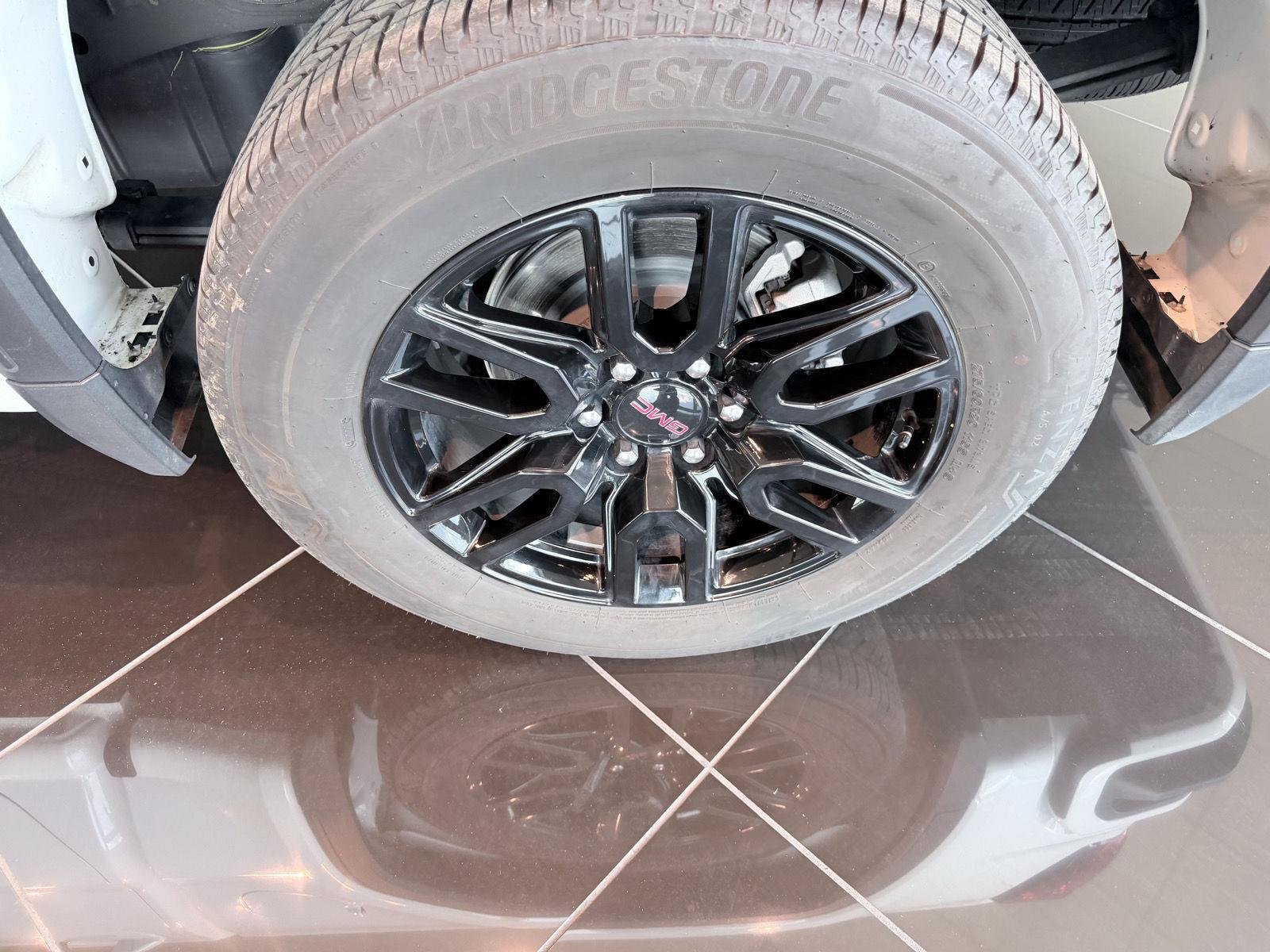 Used 2023 Summit White GMC Elevation image 45