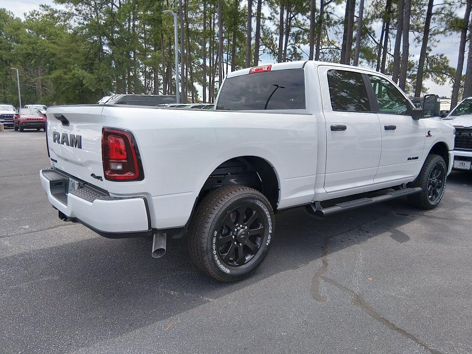 New 2026 Bright White Clear-Coat Exterior Paint RAM Big Horn Crew Cab 4x4 6