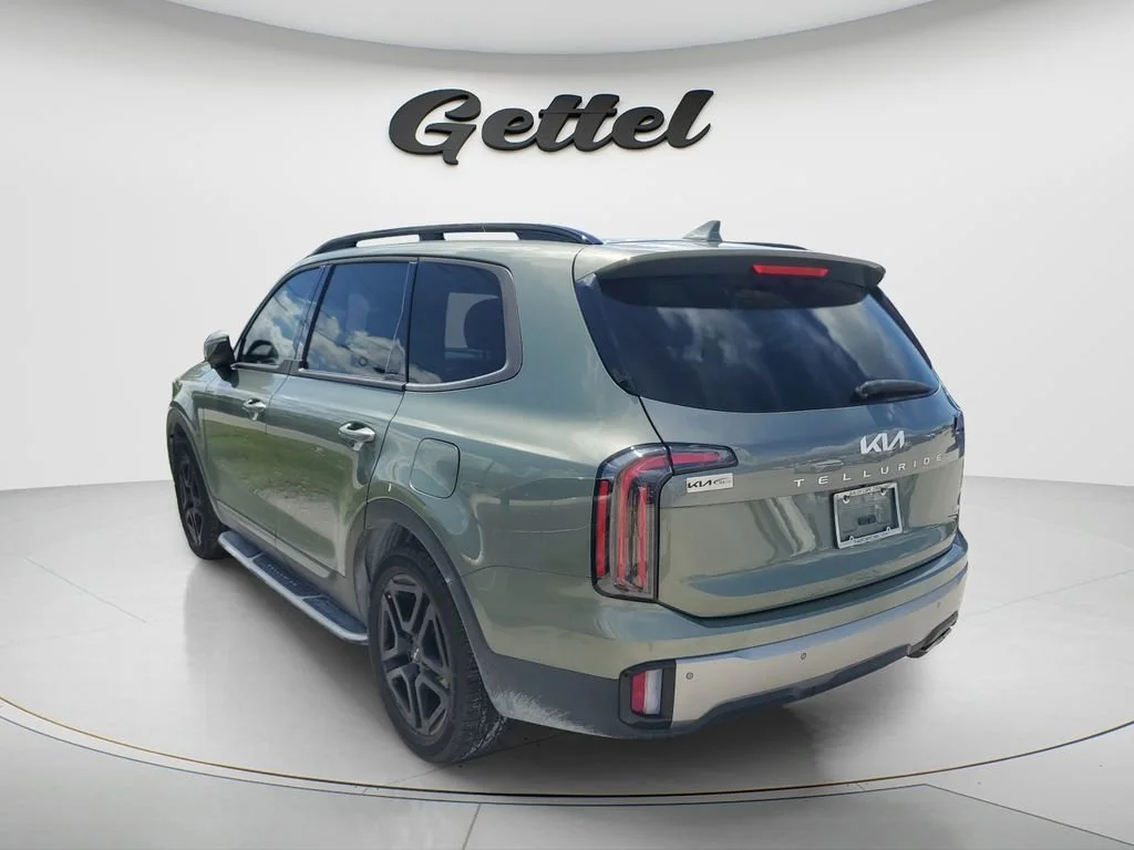 Used 2023 Green Kia EX X-Line image 5