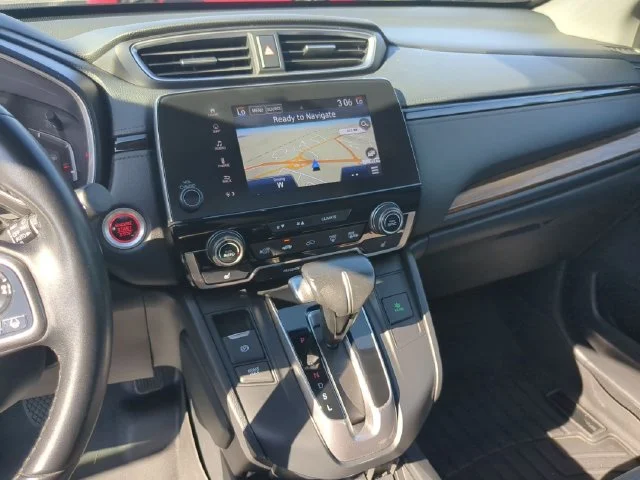 Used 2018 Modern Steel Metallic Honda Touring image 17
