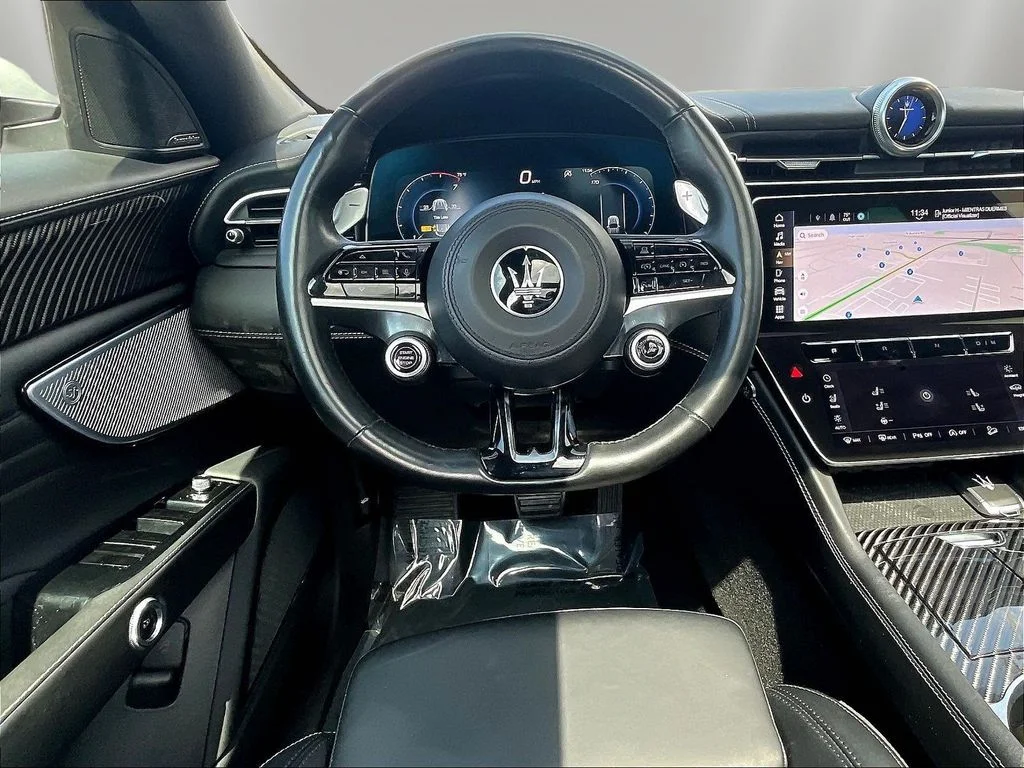 Used 2023 Bianco Maserati Modena image 8