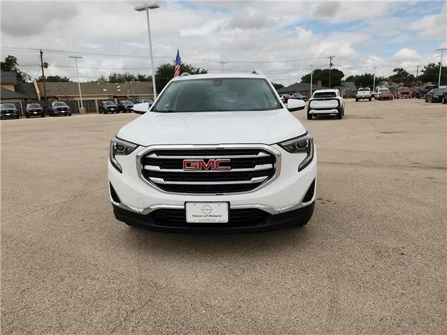 Used 2020 White Frost Tricoat GMC SLT Front-wheel Drive image 7
