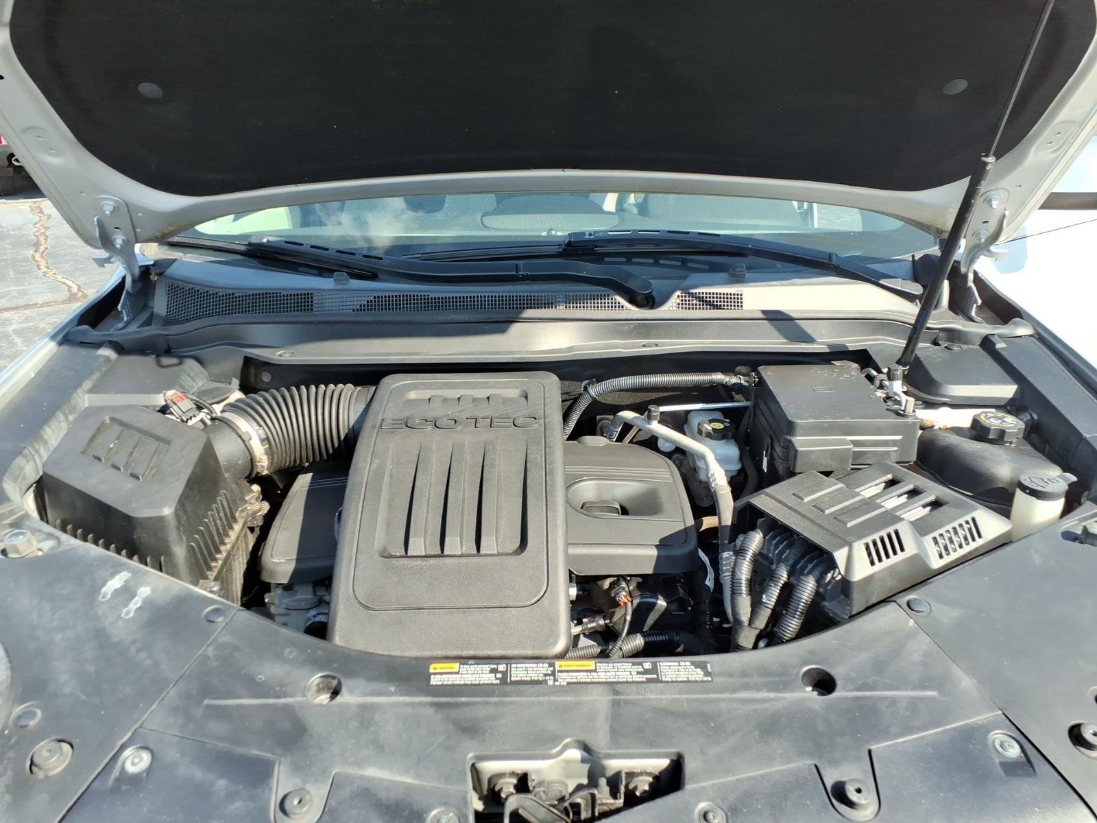 Used 2017 Quicksilver Metallic GMC SLE image 28