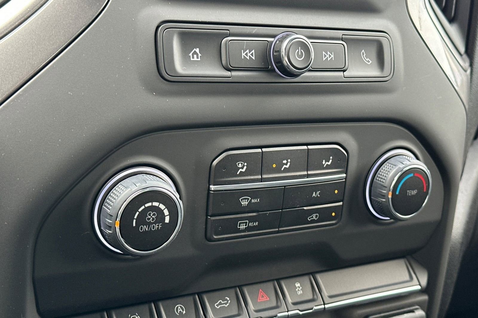 2025 Chevrolet Silverado 1500 Custom - Photo 22