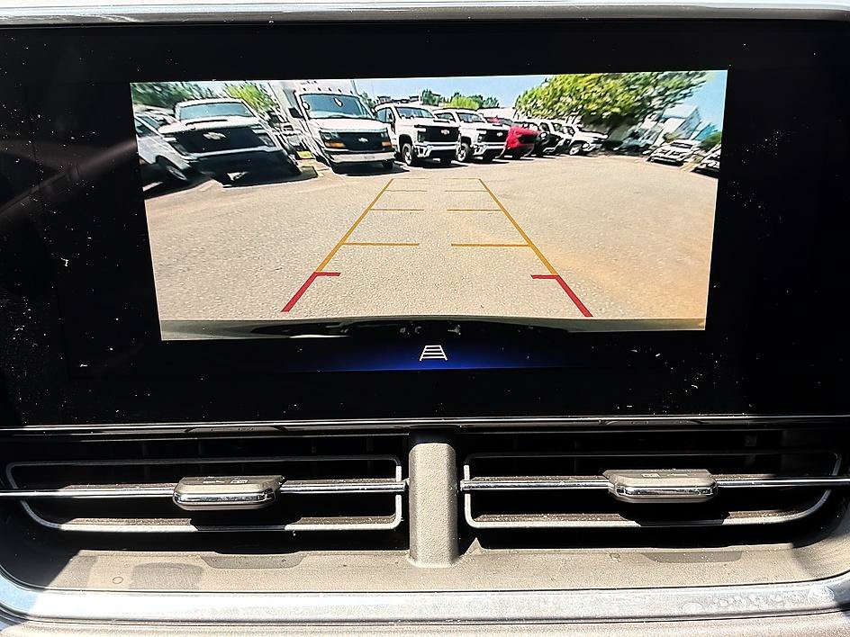Used 2025 Mosaic Black Metallic Chevrolet ACTIV image 23