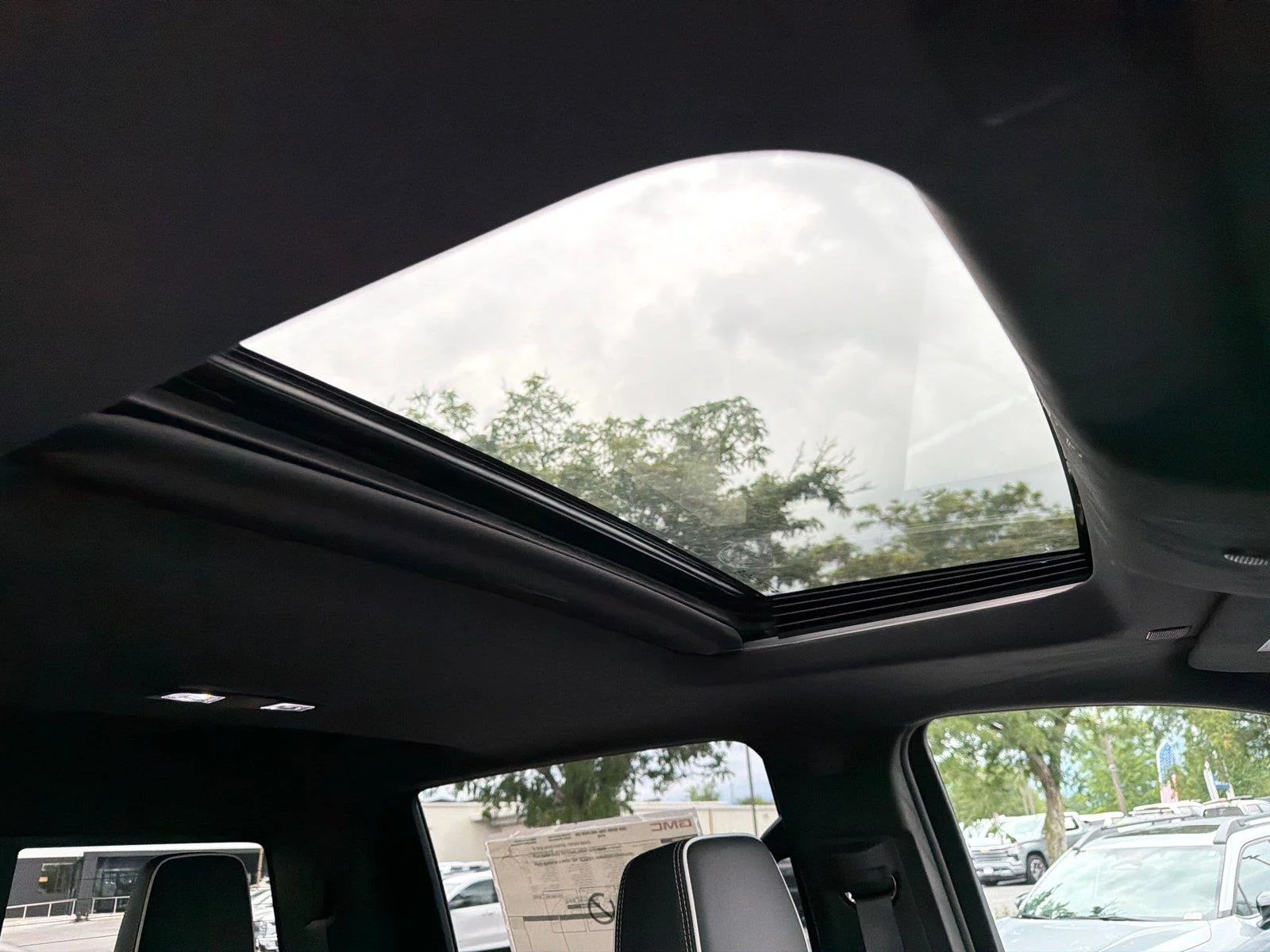 2026 GMC Sierra 2500HD AT4X - Photo 11