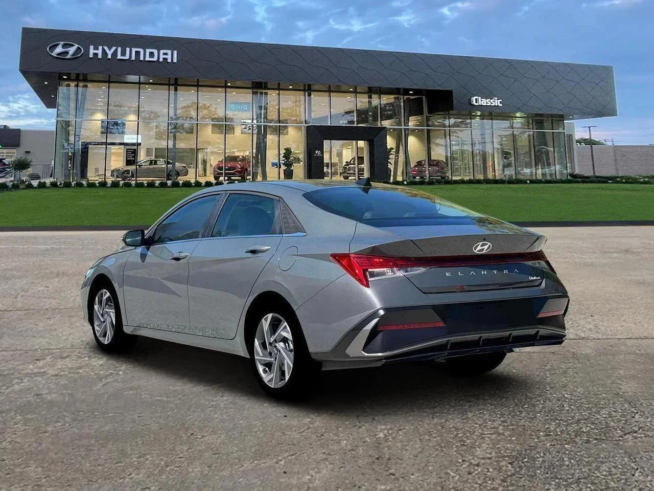 New 2026 Ecotronic Gray Pearl Hyundai Limited image 4
