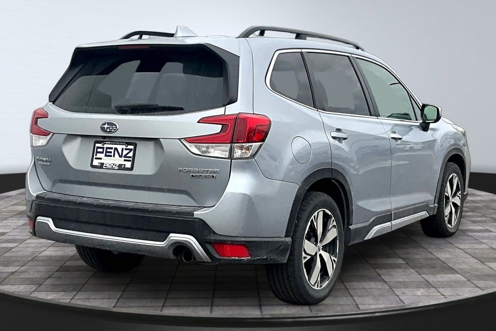 Used 2021 Silver Subaru Touring image 6