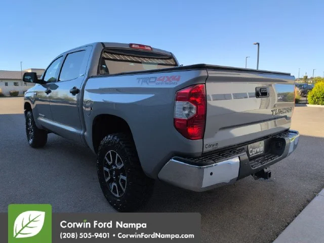 Used 2018 Magnetic Gray Metallic Toyota  image 5