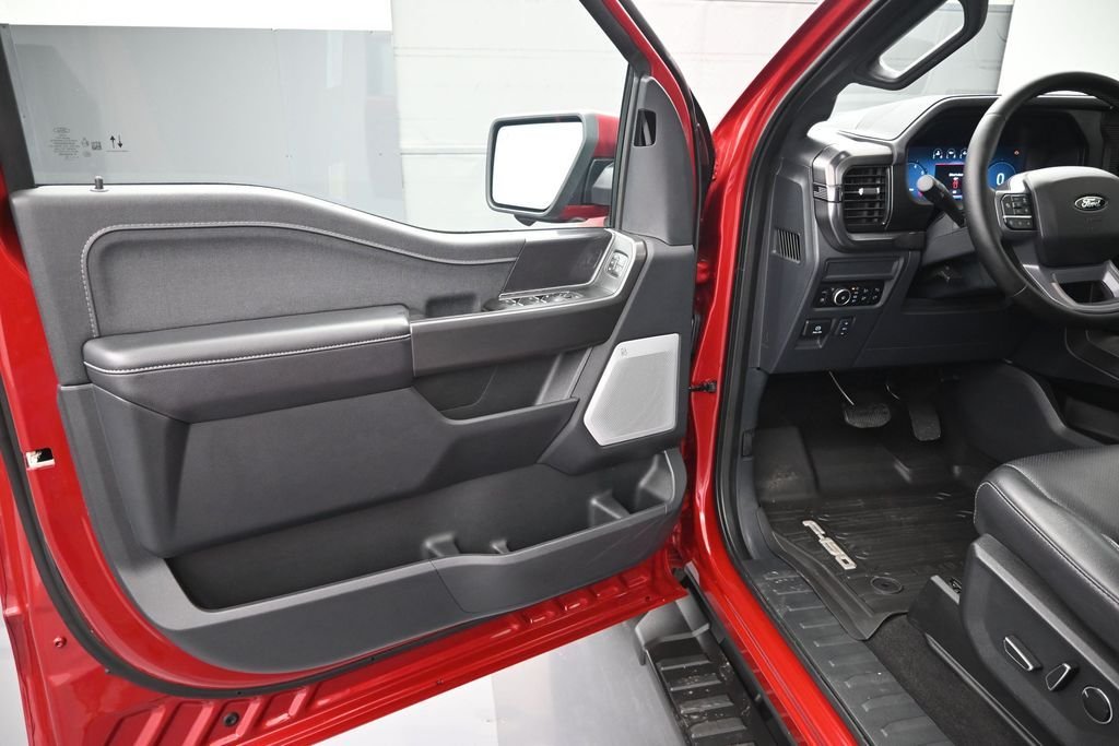 Used 2025 Red Ford Lariat image 16