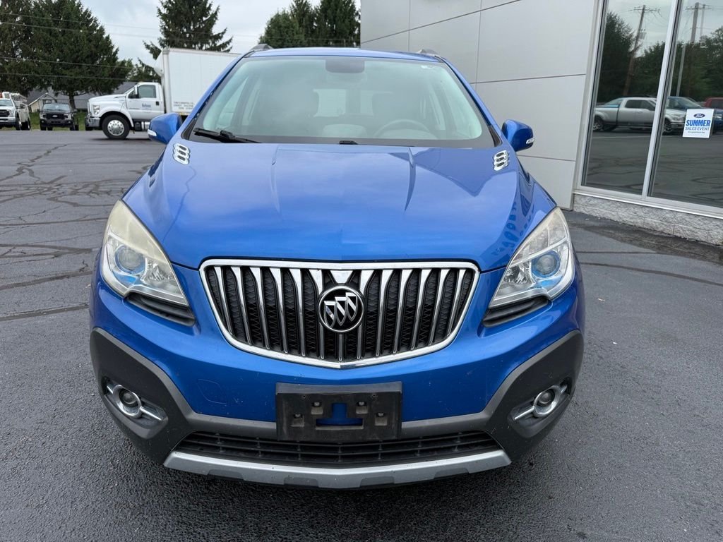 Used 2016 Brilliant Blue Metallic Buick Convenience image 9