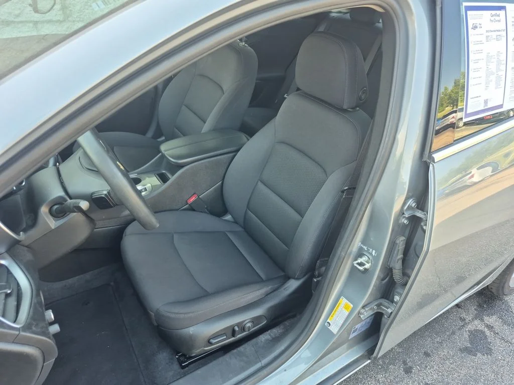 Used 2023 Sterling Gray Metallic Chevrolet LT image 16