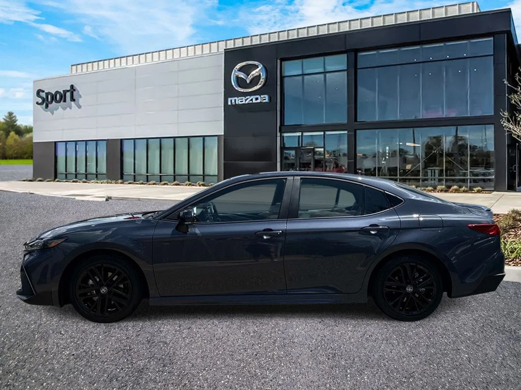 Used 2026  Toyota SE image 6