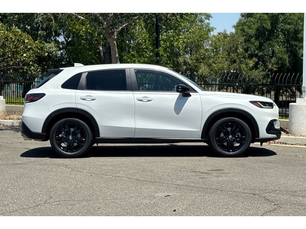 New 2027 Platinum White Pearl Honda Sport image 3