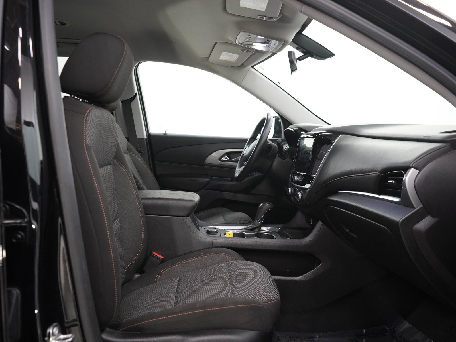 Used 2018 Mosaic Black Metallic Chevrolet Cloth w/1LT image 13