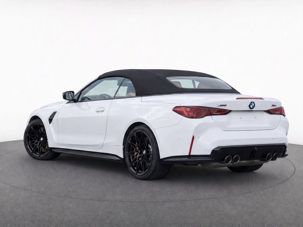 New 2027 Alpine White BMW Competition image 4