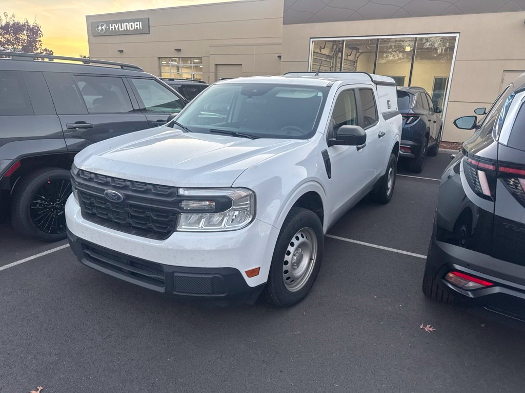 Used 2023 White Ford XL image 1