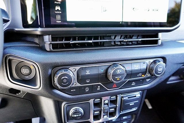 New 2026 Bright White Clear-Coat Exterior Paint Jeep Willys image 31