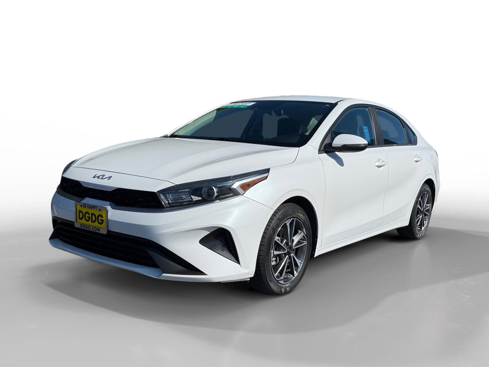 2022 Kia Forte LXS AT's photo