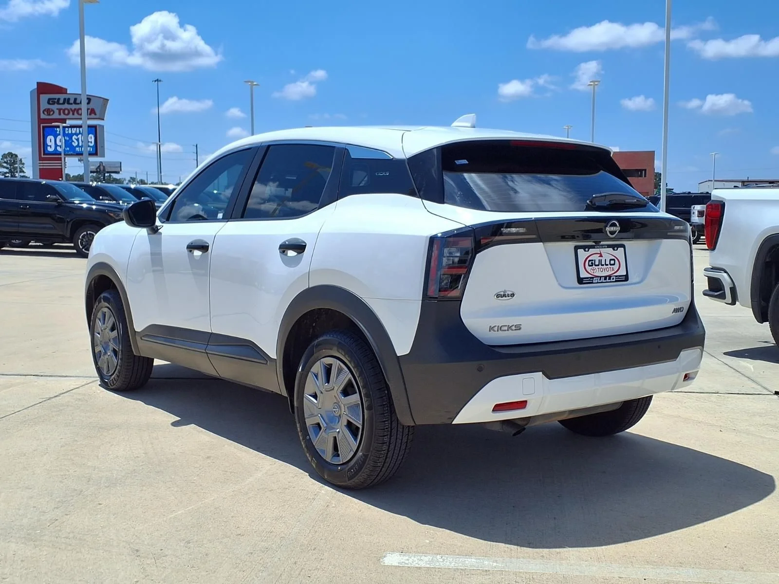 Used 2025 White Nissan S image 2