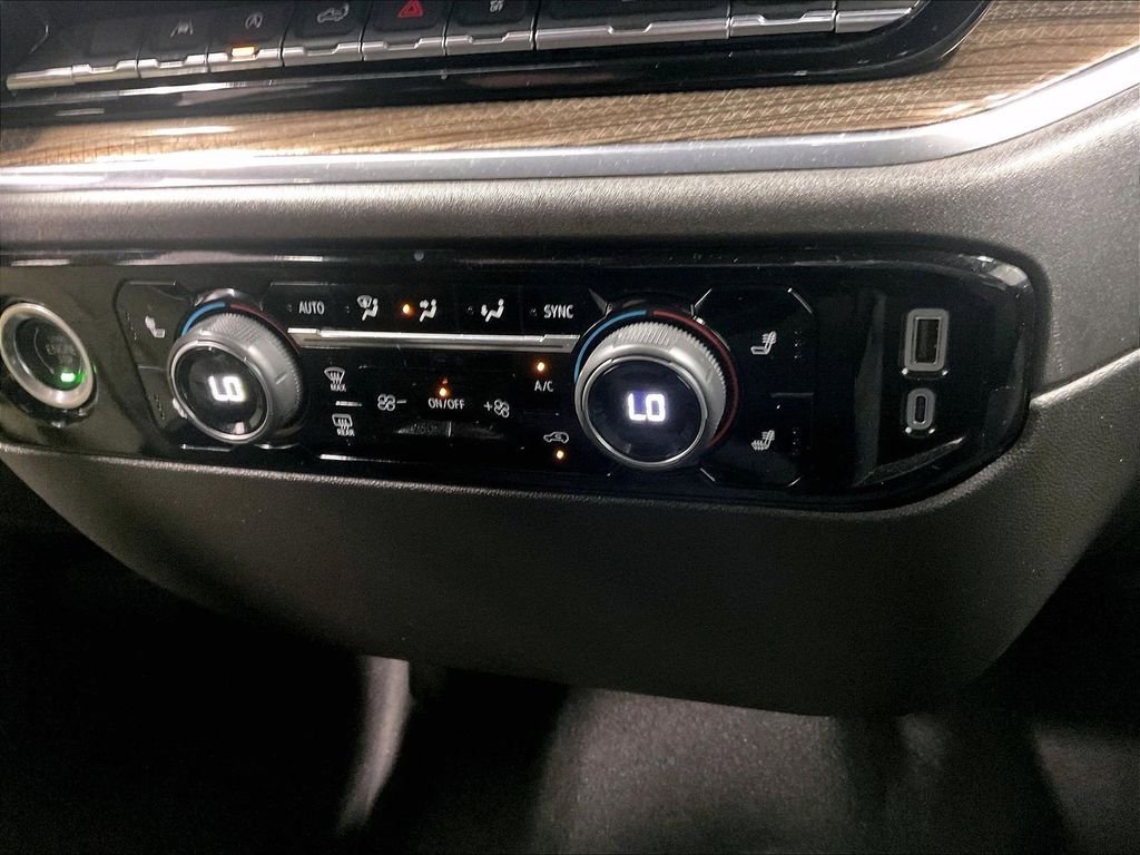 Used 2023 Gray Chevrolet LT image 26