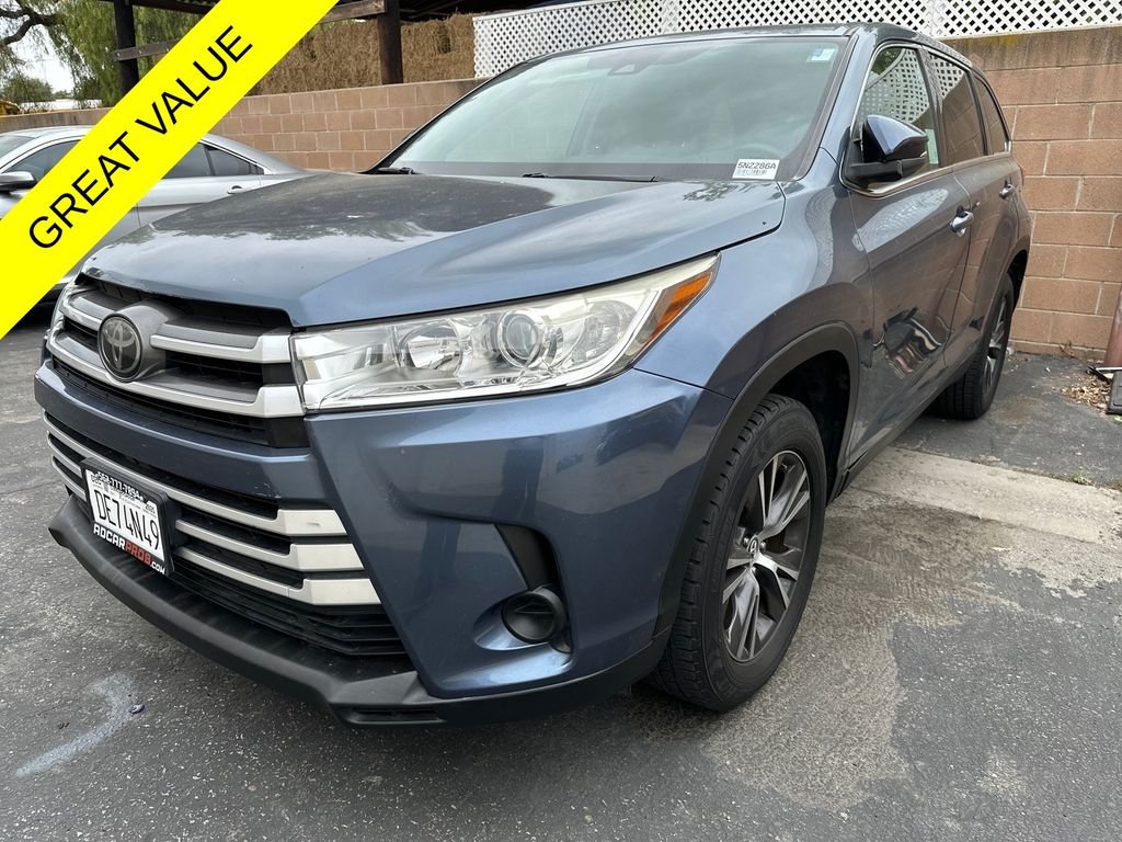 2019 Toyota Highlander LE