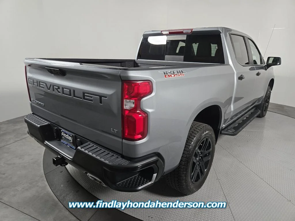 Used 2025 Sterling Gray Metallic Chevrolet LT Trail Boss image 6