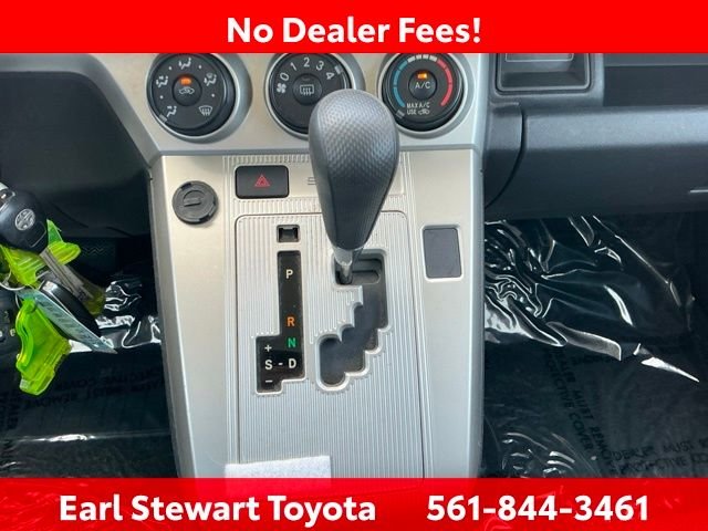 Used 2009 Green Scion Base image 36