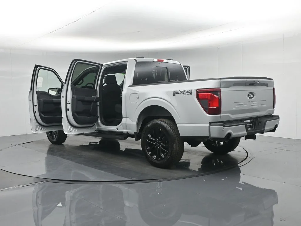 New 2026 Avalanche Ford XLT image 35