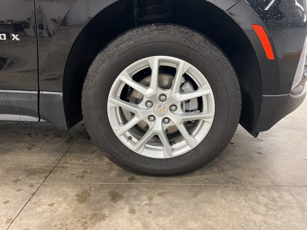 2023 Chevrolet Equinox LT - Photo 20